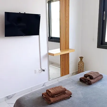 Sea Side In Kato Apartment