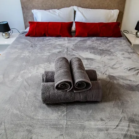 Apartament Sea Side In Kato Paphos