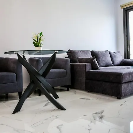 Sea Side In Kato Apartment Paphos