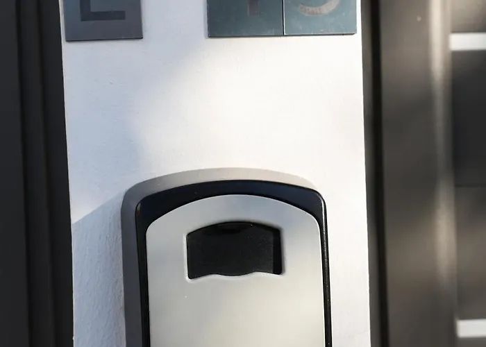 Sea Side In Kato Apartment Paphos